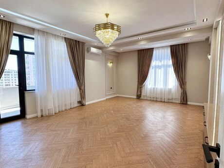 3 otaqlı yeni tikili - 28 May m. - 135 m²