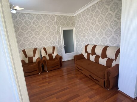 2 otaqlı köhnə tikili - Azadlıq Prospekti m. - 45 m²