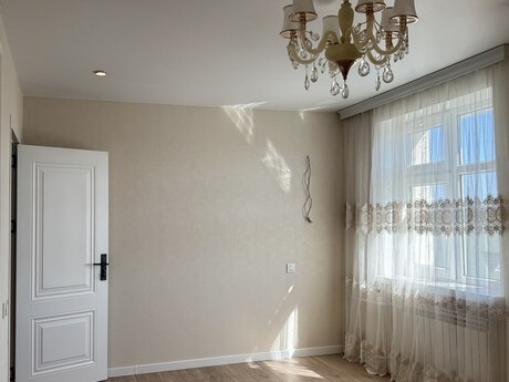 3 otaqlı köhnə tikili - Bakıxanov q. - 60 m²