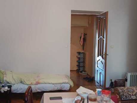 3 otaqlı köhnə tikili - 28 May m. - 100 m²