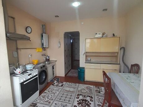 2 otaqlı köhnə tikili - Əhmədli m. - 50 m²