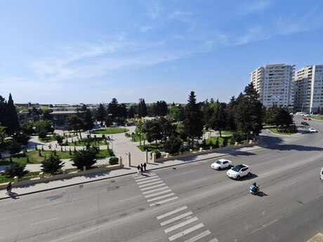 3 otaqlı köhnə tikili - Bakıxanov q. - 60 m²