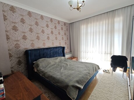 3 otaqlı köhnə tikili - Bakıxanov q. - 60 m²