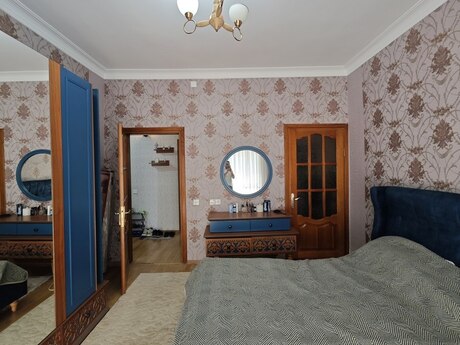 3 otaqlı köhnə tikili - Bakıxanov q. - 60 m²