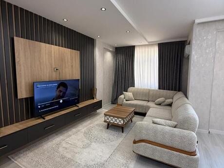 2 otaqlı yeni tikili - İnşaatçılar m. - 72 m²