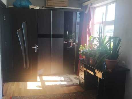 3 otaqlı köhnə tikili - Neftçilər m. - 60 m²
