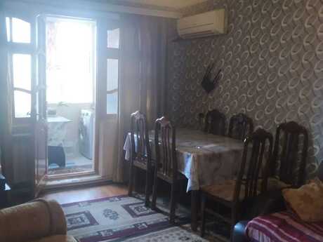 3 otaqlı köhnə tikili - Neftçilər m. - 60 m²