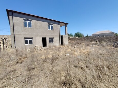 8 otaqlı həyət evi/bağ evi - Mehdiabad q. - 160 m²