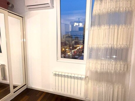 2 otaqlı köhnə tikili - Gənclik m. - 45 m²