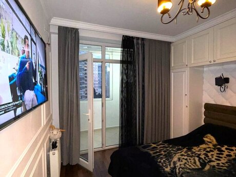 2 otaqlı köhnə tikili - Gənclik m. - 45 m²