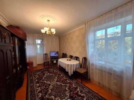 2 otaqlı köhnə tikili - Biləcəri q. - 35 m²