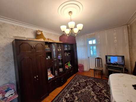 2 otaqlı köhnə tikili - Biləcəri q. - 35 m²