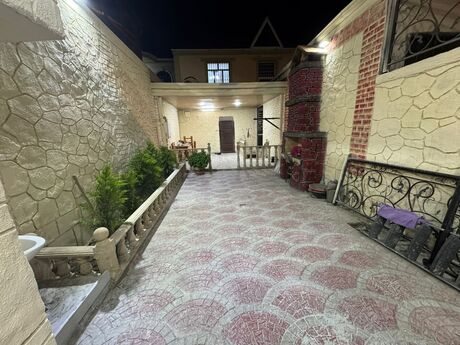 5 otaqlı həyət evi/bağ evi - Həzi Aslanov q. - 170 m²