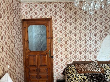 3 otaqlı köhnə tikili - Həzi Aslanov m. - 90 m²