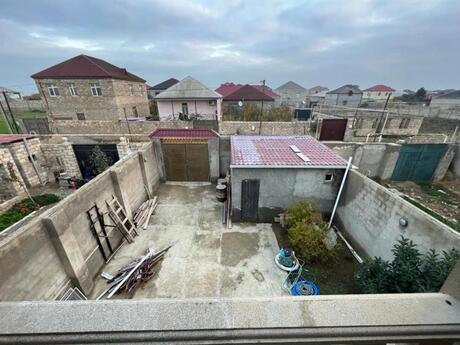 6 otaqlı həyət evi/bağ evi - Savalan q. - 270 m²