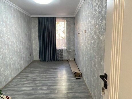 2 otaqlı köhnə tikili - Azadlıq Prospekti m. - 54 m²