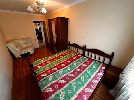 3 otaqlı köhnə tikili - Neftçilər m. - 60 m²