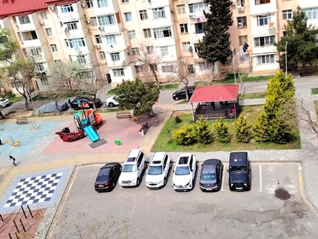 2 otaqlı köhnə tikili - Neftçilər m. - 50 m²