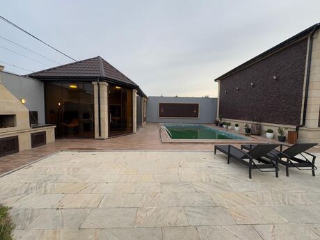 4 otaqlı həyət evi/bağ evi - Mərdəkan q. - 200 m²