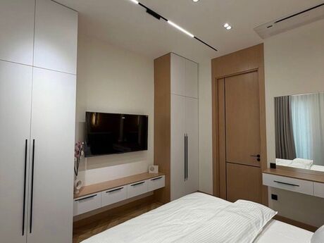 2 otaqlı yeni tikili - Elmlər Akademiyası m. - 78 m²