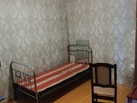 3 otaqlı həyət evi/bağ evi - Lökbatan q. - 56 m²