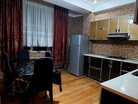 1 otaqlı yeni tikili - İnşaatçılar m. - 55 m²
