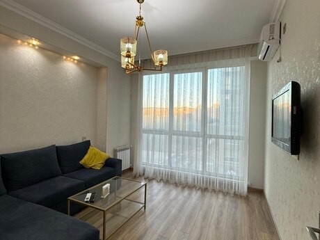 2 otaqlı yeni tikili - İnşaatçılar m. - 60 m²