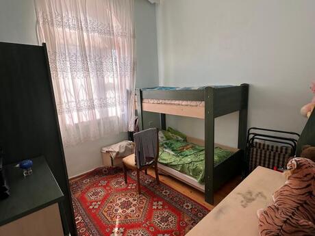 5 otaqlı həyət evi/bağ evi - Görədil q. - 350 m²