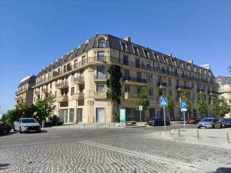 3 otaqlı yeni tikili - Ağ şəhər q. - 105 m²