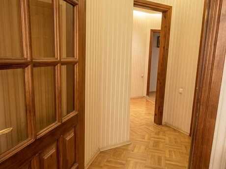 2 otaqlı köhnə tikili - Sahil m. - 70 m²
