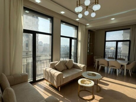 4 otaqlı yeni tikili - Nəriman Nərimanov m. - 134 m²