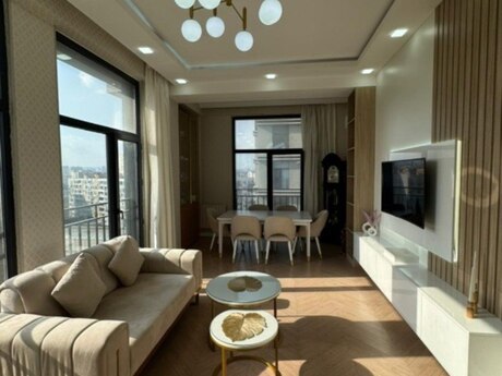 4 otaqlı yeni tikili - Nəriman Nərimanov m. - 134 m²