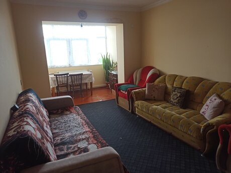 2 otaqlı köhnə tikili - Xalqlar Dostluğu m. - 55 m²