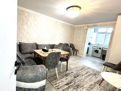 2 otaqlı köhnə tikili - Qara Qarayev m. - 35 m²