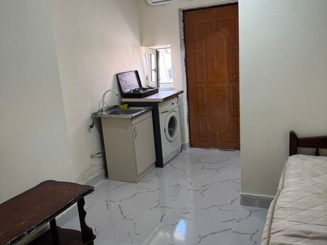 1 otaqlı həyət evi/bağ evi - Bayıl q. - 15 m²