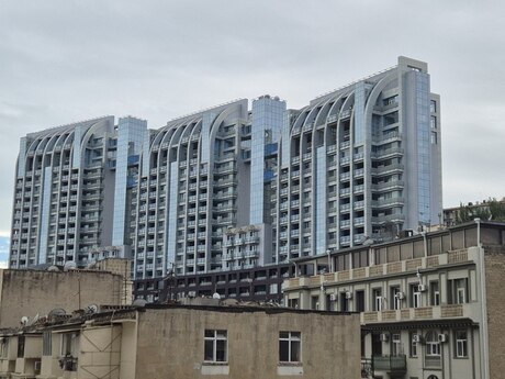 4 otaqlı yeni tikili - İçəri Şəhər m. - 320 m²
