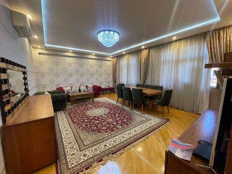 4 otaqlı yeni tikili - Şah İsmayıl Xətai m. - 200 m²