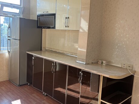 3 otaqlı köhnə tikili - Hövsan q. - 60 m²