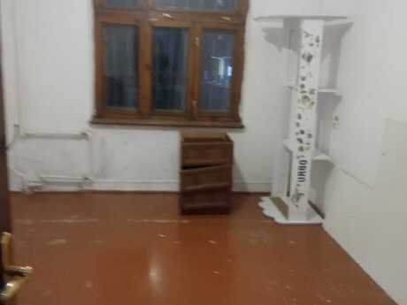 3 otaqlı köhnə tikili - Yeni Yasamal q. - 75 m²