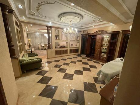 Elan №6120866 - Bakı, 8 Noyabr m., 4 otaqlı, 220 m², 8/17 mərtəbə