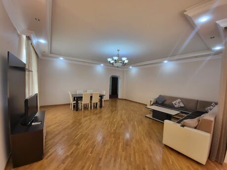 4 otaqlı yeni tikili - Sahil m. - 188 m²