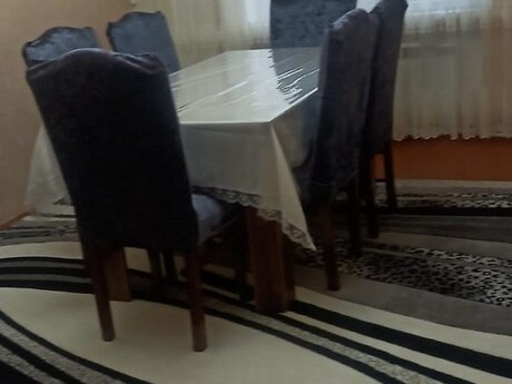 3 otaqlı köhnə tikili - Neftçilər m. - 80 m²