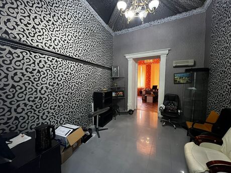 3 otaqlı ofis - İçəri Şəhər m. - 60 m²