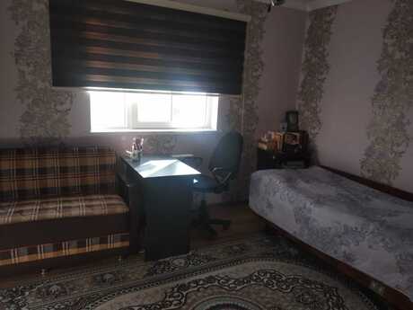 5 otaqlı həyət evi/bağ evi - 20-ci sahə q. - 110 m²
