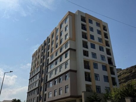 4 otaqlı yeni tikili - Bakıxanov q. - 131 m²