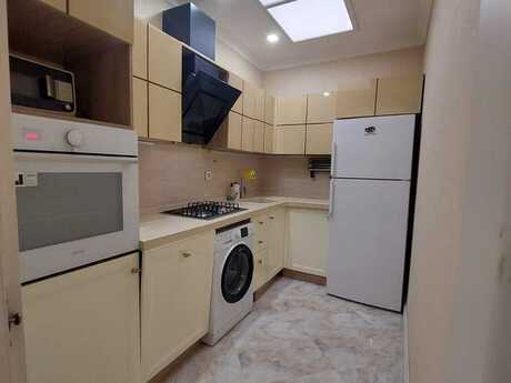2 otaqlı yeni tikili - 28 May m. - 70 m²