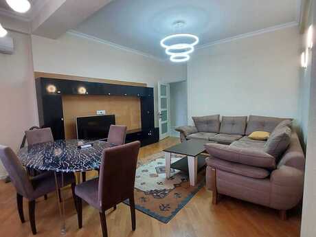 2 otaqlı yeni tikili - 28 May m. - 70 m²