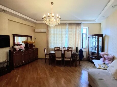 2 otaqlı yeni tikili - Elmlər Akademiyası m. - 82 m²