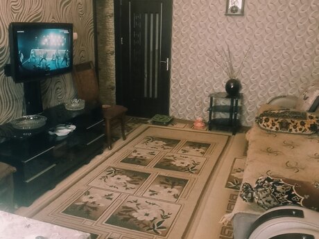 2 otaqlı köhnə tikili - Hövsan q. - 50 m²