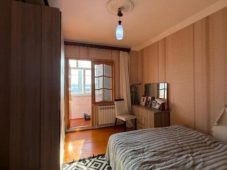 2 otaqlı köhnə tikili - Xətai r. - 65 m²